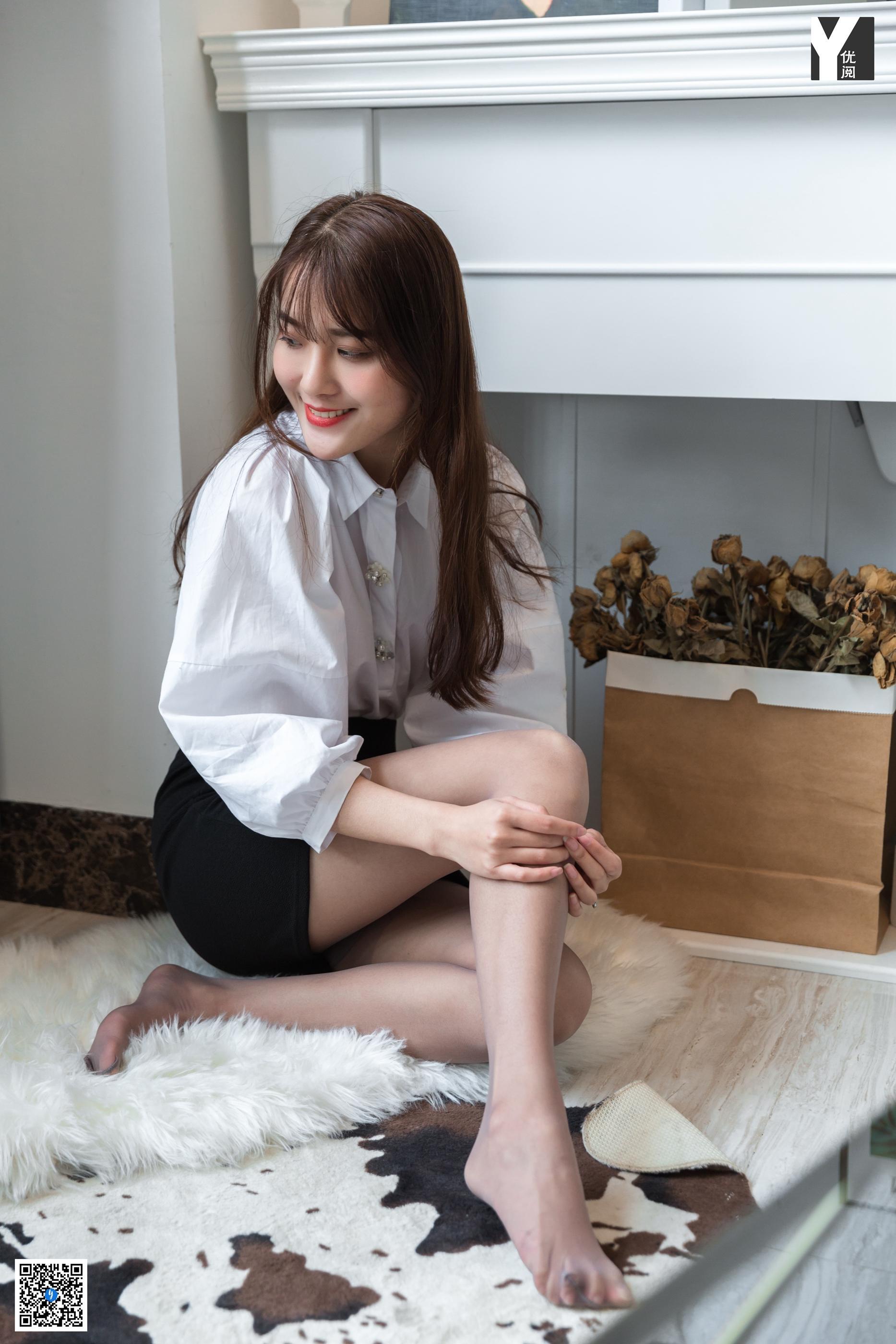 IESS异思趣向 - 模特：婉萍《泡泡袖也性感》